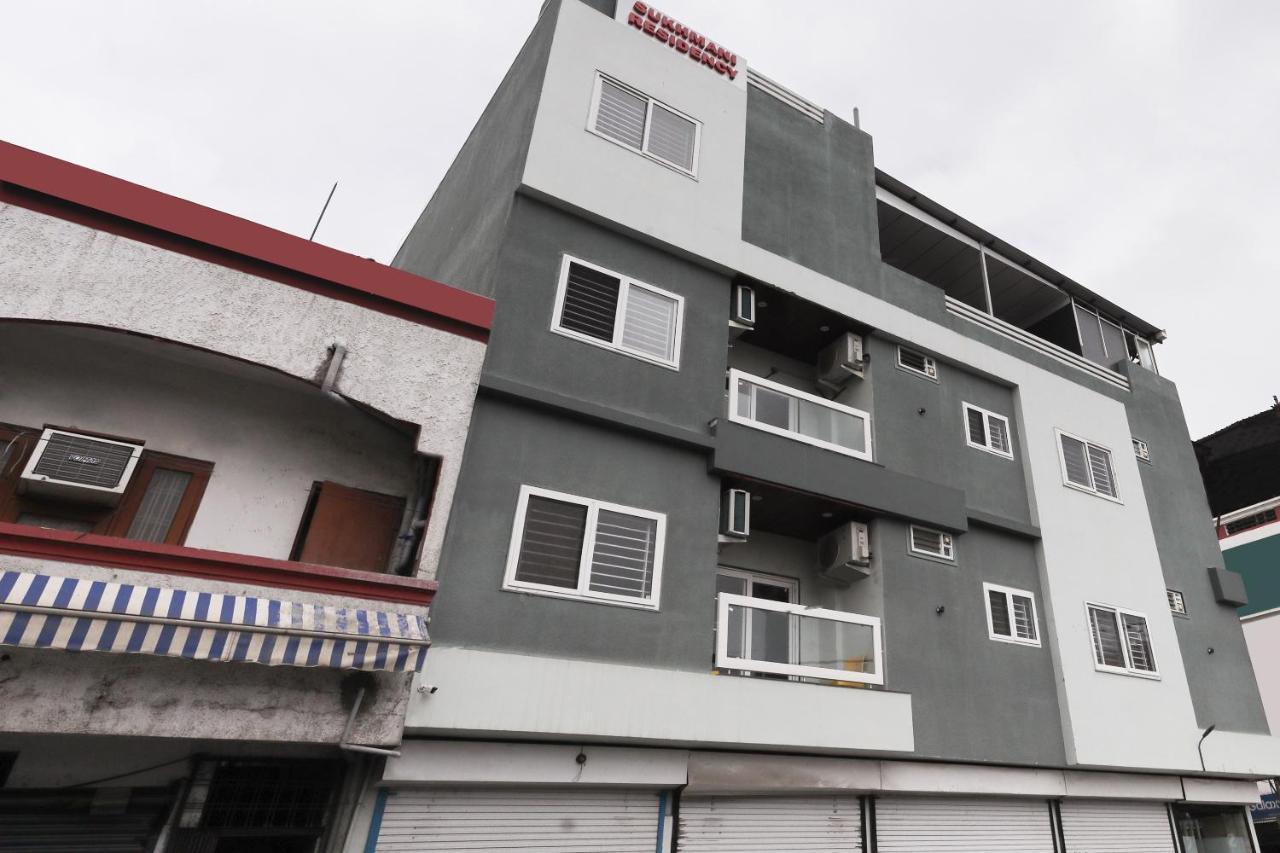 Oyo 60577 Sukhmani Residency Hotel Индор Екстериор снимка