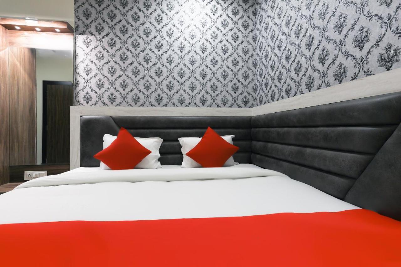 Oyo 60577 Sukhmani Residency Hotel Индор Екстериор снимка